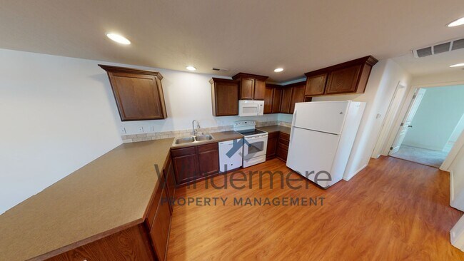 Building Photo - 219 Marjorie Place