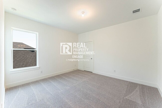 Building Photo - Highly Upgraded Five-Bedroom Home Located ...