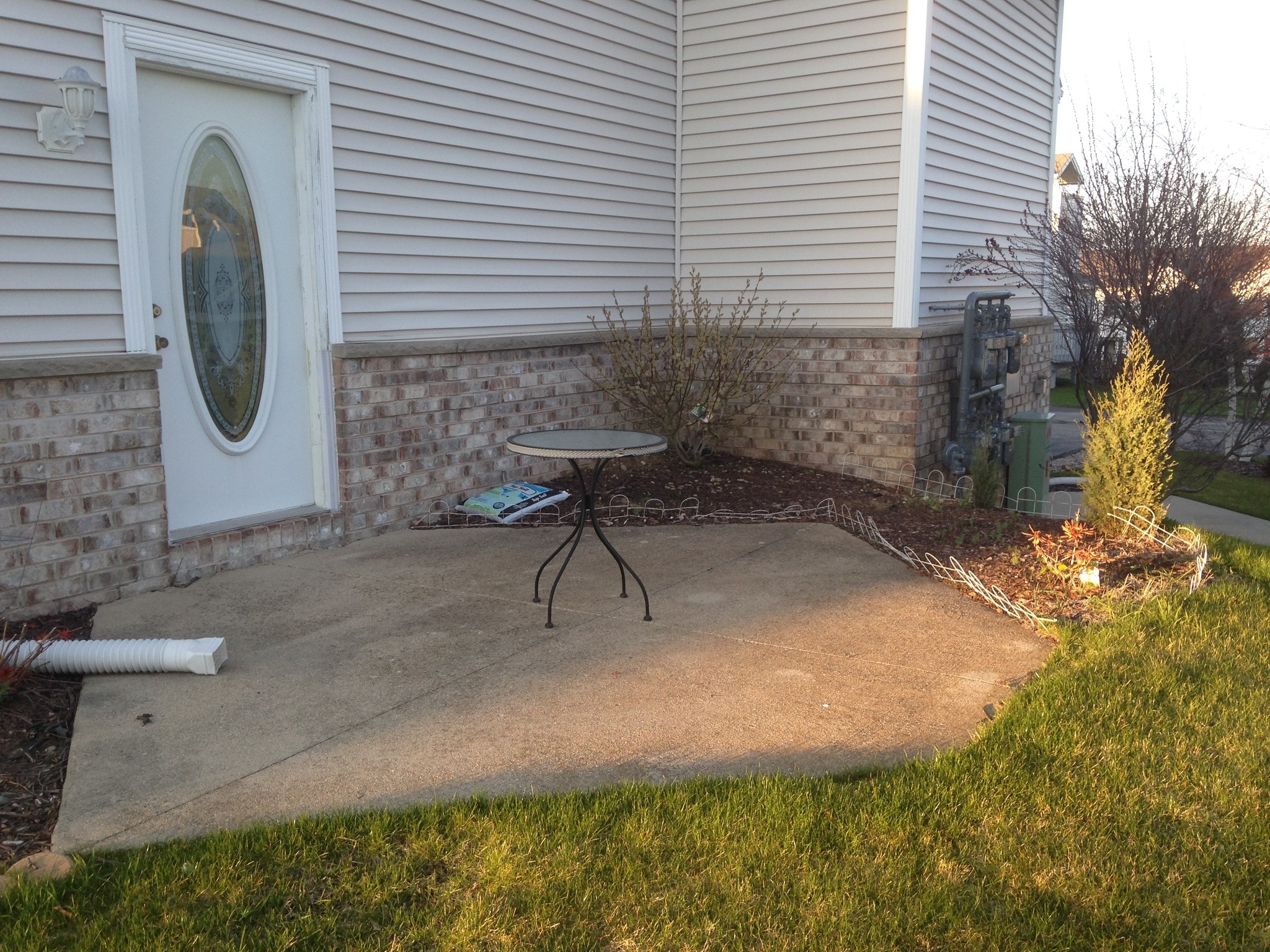 Patio - 320 Jennifer Ln