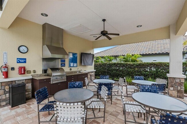 Building Photo - 6343 Positano Ct