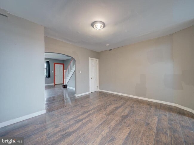 Building Photo - 2047 Griffis Ave