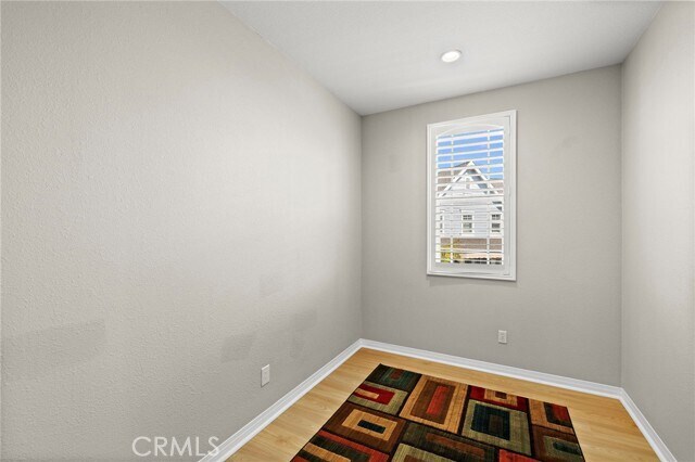 Building Photo - 6981 Shoreline Dr