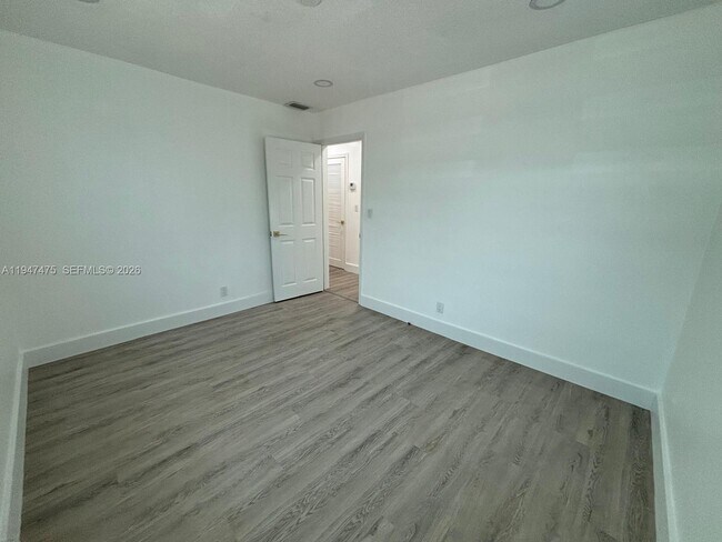 Building Photo - 4715 NW 44th St