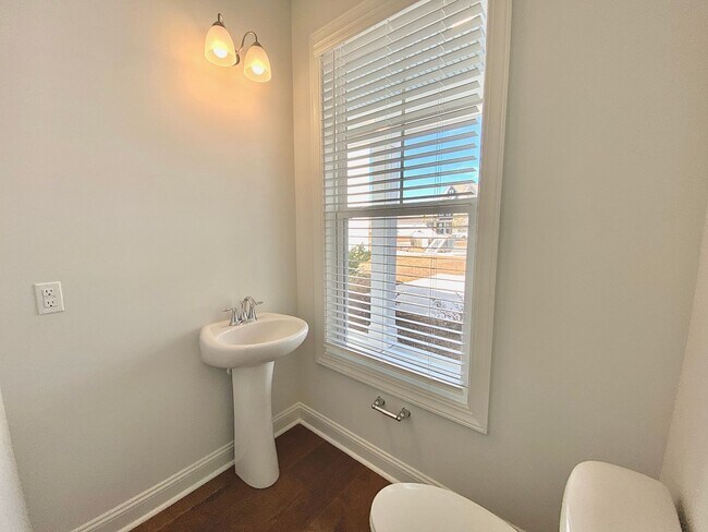 Building Photo - Stunning 6 bedroom in Cane Bay loaded with...