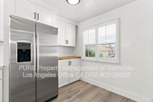 Building Photo - 4544 W 156th St