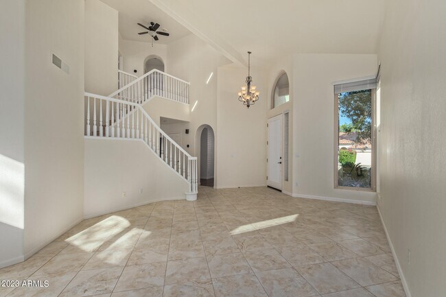 Building Photo - 9414 S 51st St