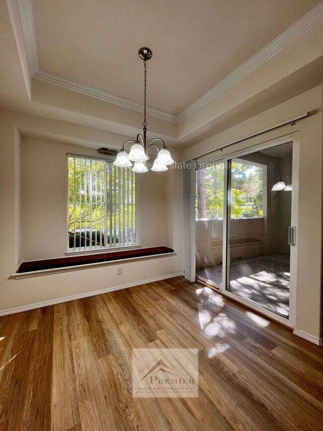 Building Photo - 3645 Strawberry Field Grove