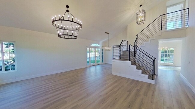 Building Photo - 6232 E Shenandoah Ave