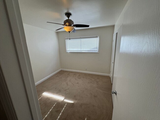 Building Photo - California Ranch Home in the Heart of Lomita