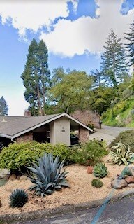 Building Photo - 6201 Wood Dr