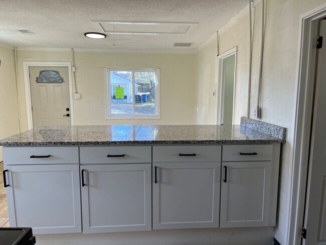 Building Photo - 117 Blanton Ave