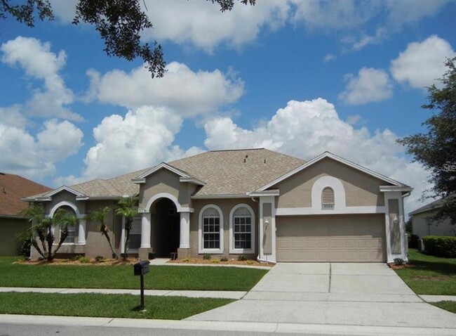 Primary Photo - 2320 Post Oak Ct