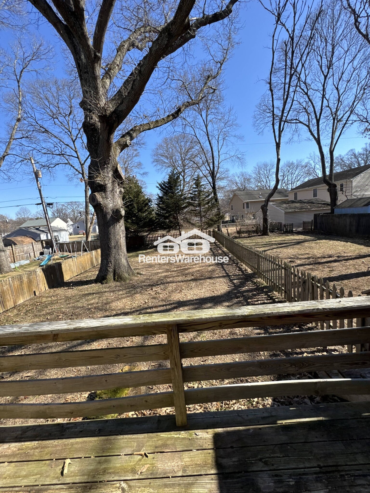 Building Photo - 647 Saltzman Rd