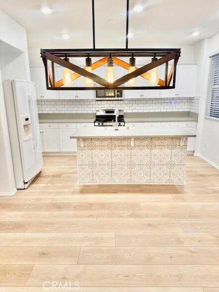Building Photo - 30485 Village Terrace Dr
