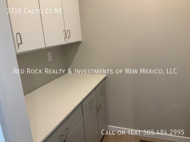 Building Photo - 3710 Cacto Ct