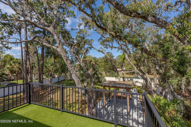 Building Photo - 5631 Heckscher Dr