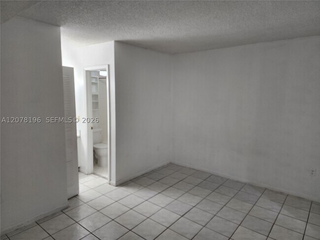 Building Photo - 15615 SW 74th Cir Dr