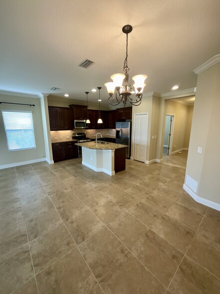 Kitchen - 1387 Backspin Dr