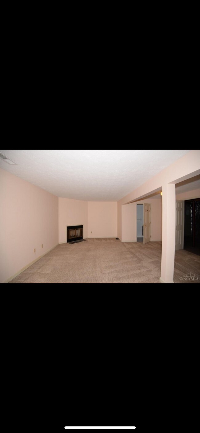 Building Photo - 10767 Fallsington Ct