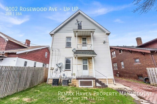 Building Photo - 9002 Rosewood Ave