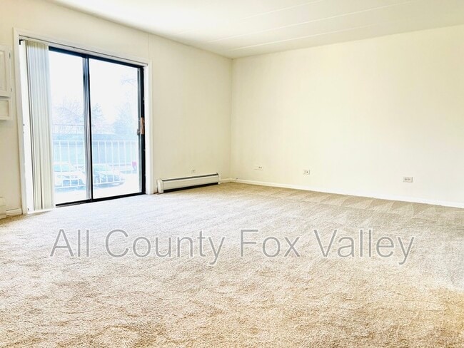 Building Photo - 264 E Bailey Rd