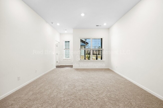 Building Photo - 5720 Rivulet Wy