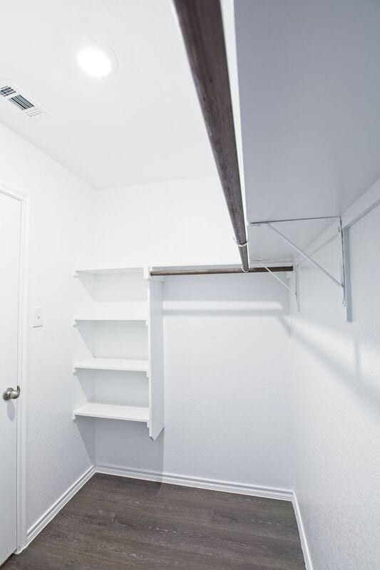 Building Photo - 1111 Emerald Gate Dr