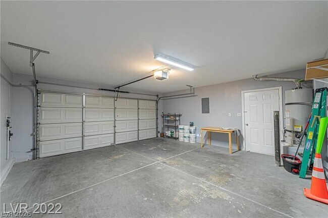 Building Photo - 4565 S Bonita Vista St