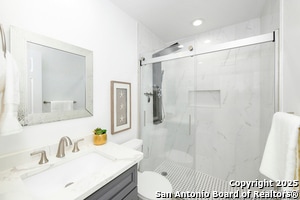 Building Photo - 3446 River Path St