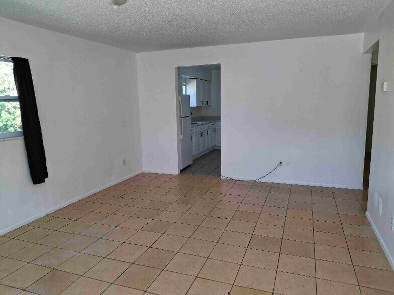 Building Photo - 3790-3141 141st Pl N