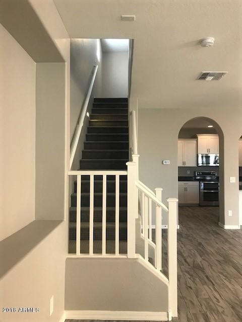 Building Photo - 12319 W Essig Way