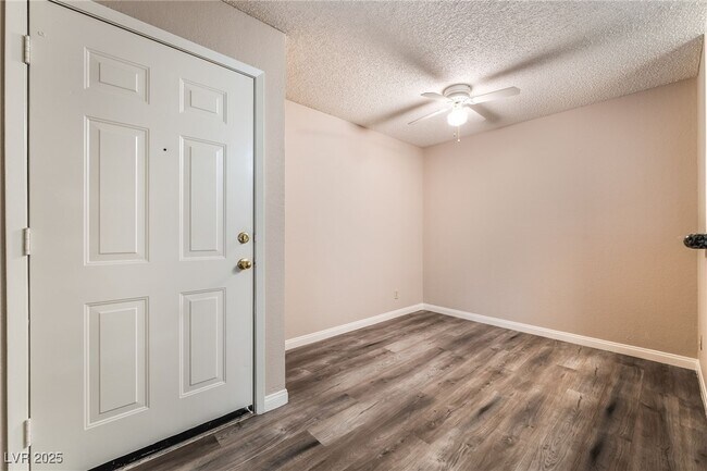 Building Photo - 2200 S Fort Apache Rd