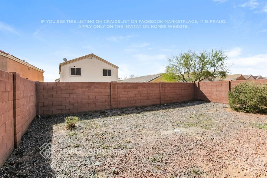 Building Photo - 23949 W Antelope Trail