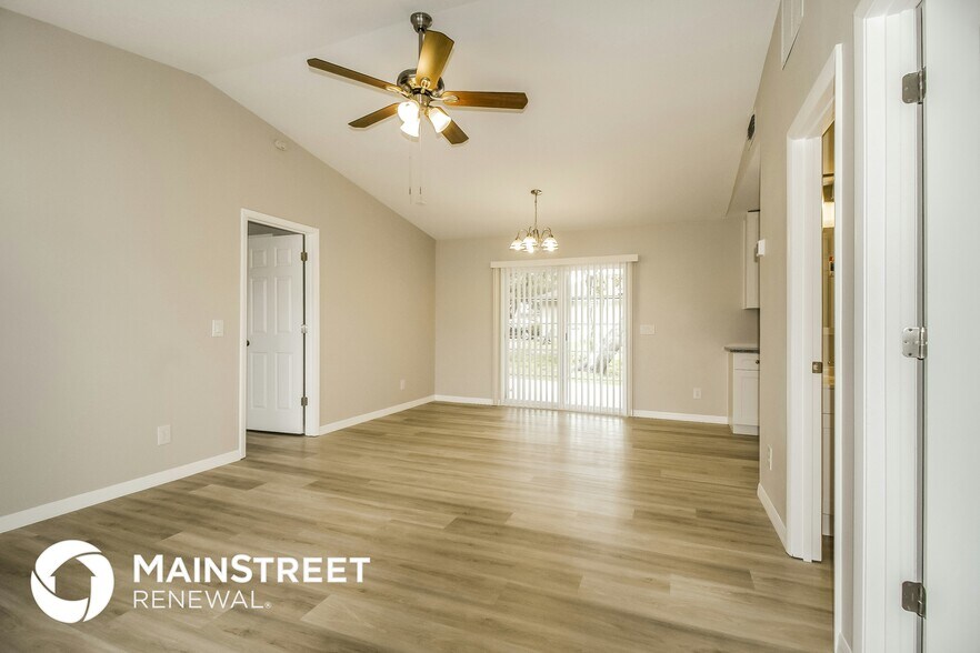 Building Photo - 3210 Shingler Terrace