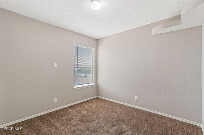 Building Photo - 14186 Rattler Point Dr