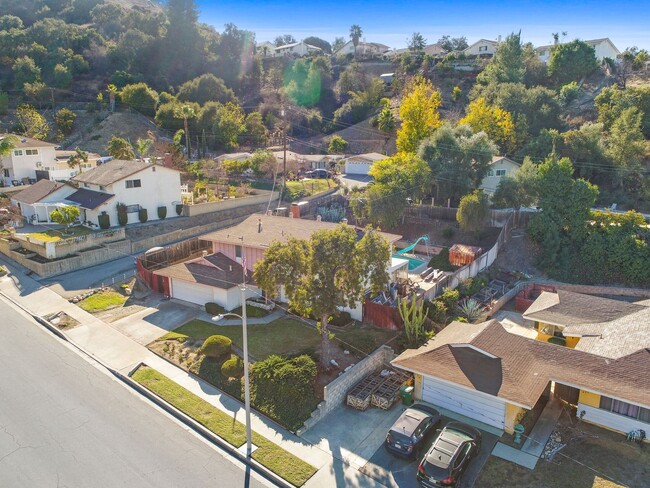 Building Photo - Stunning Mid-Century Modern Home with Pool...