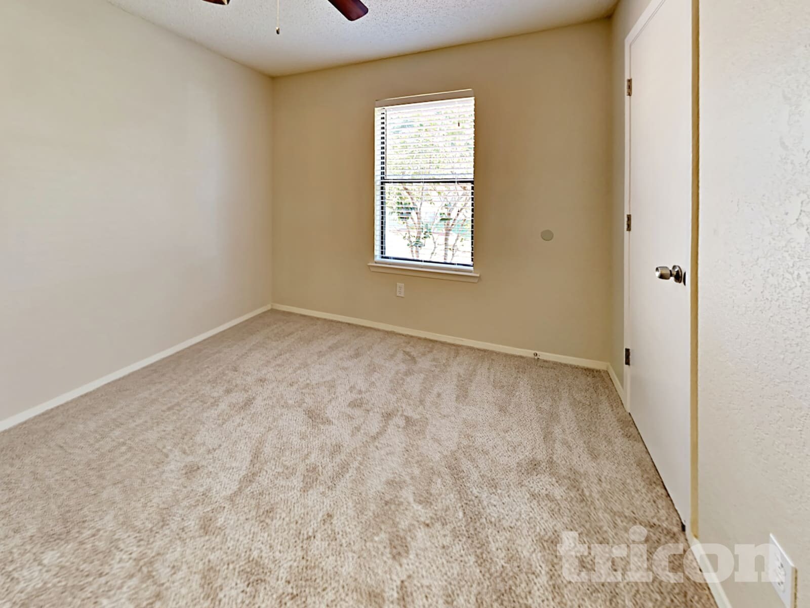 Building Photo - 5925 Fair Wind St