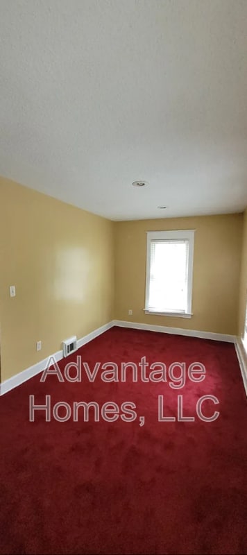 Building Photo - 3222 Charlotte St