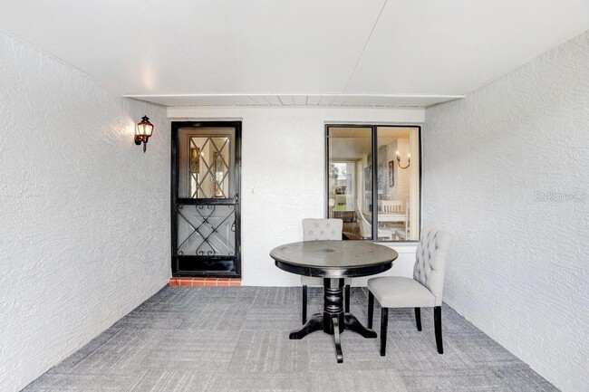 Building Photo - 1409 Ingram Dr