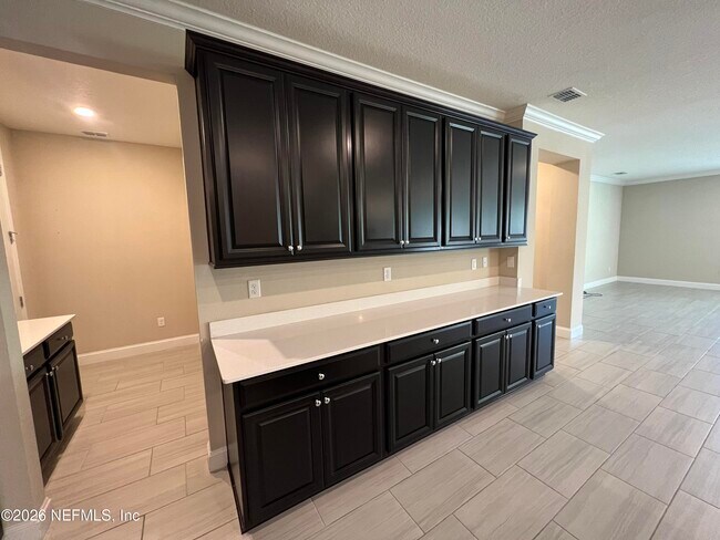 Building Photo - 10804 John Randolph Dr