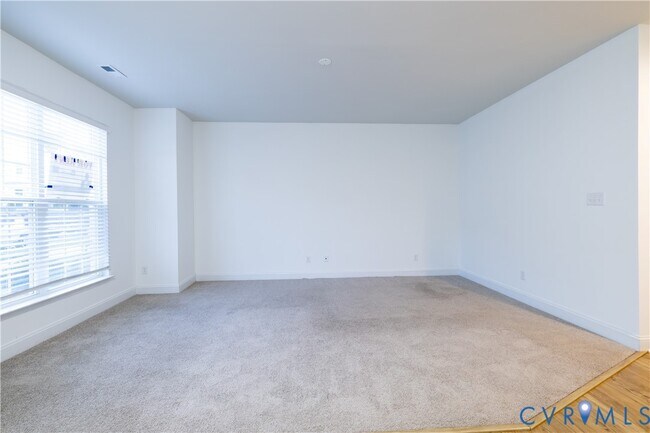 Building Photo - 6932 Leire Ln