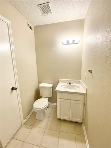 Building Photo - 5911 Teal Ridge Dr