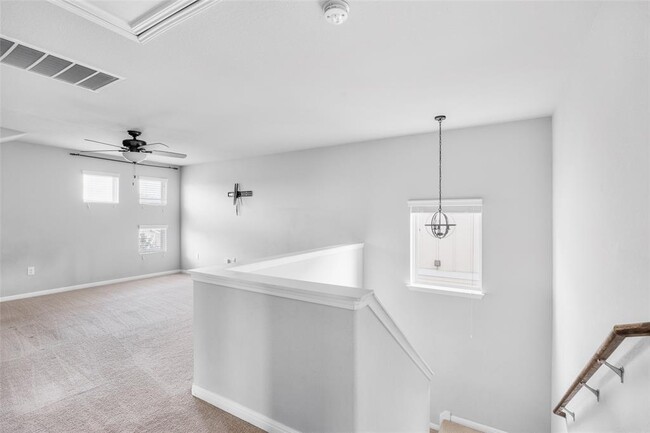 Building Photo - 366 Eagle Brook Ln