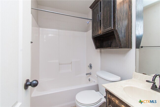Building Photo - 1108 Copper Creek Dr