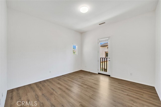 Building Photo - 71 Nature