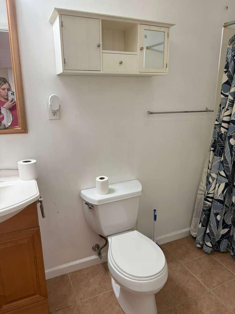 Building Photo - 15 Bobrick Rd