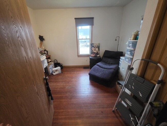 Building Photo - 445 N Plum St