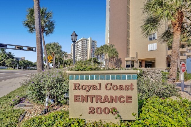 Building Photo - 2000 S Ocean Blvd