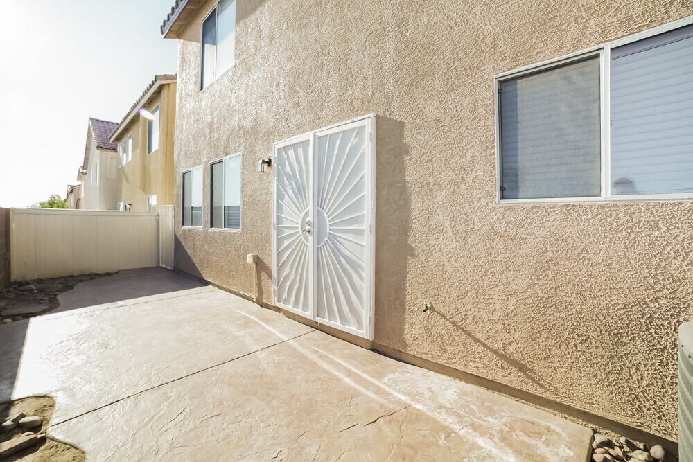 Building Photo - 8436 Walker Gardens Pl