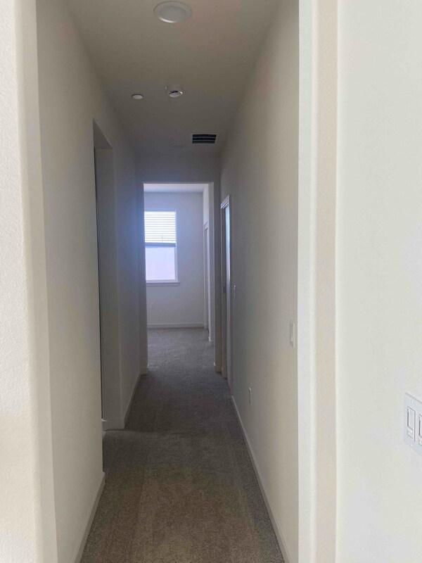 Building Photo - 3130 Paxton St